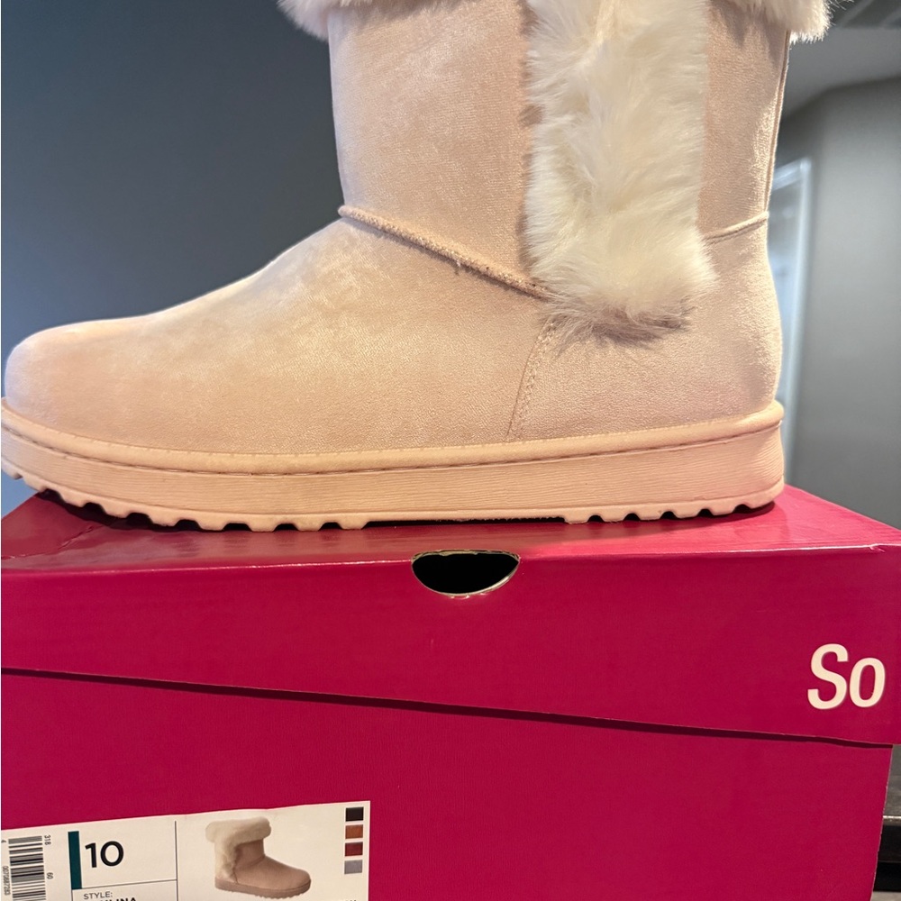 Sonoma "Paulina" Boots in Blush